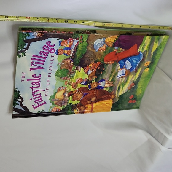 The Fairytale Village Pop-up playset vintage 1998 4 books paper dolls 3D houses - Picture 3 of 17